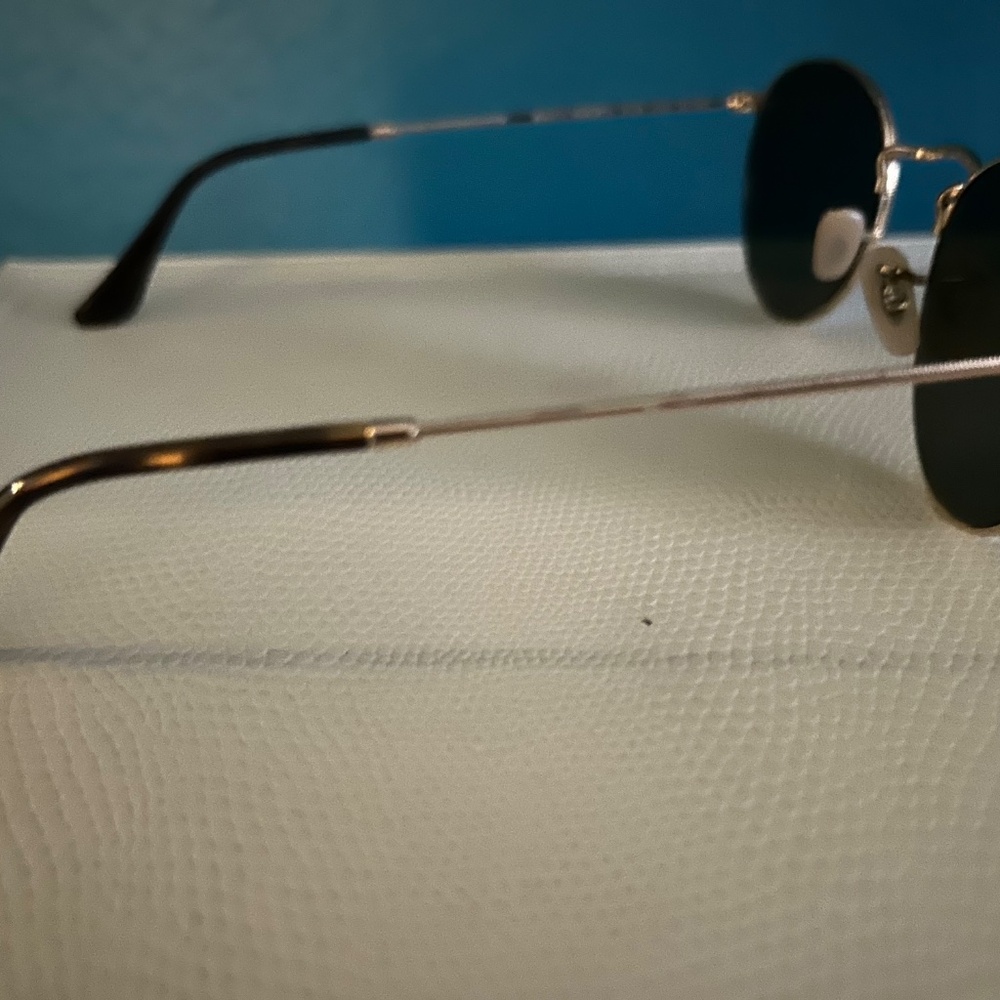 Ray-Ban Round Metal Sunglasses - Picture 4 of 11